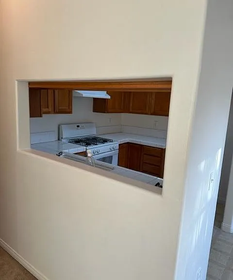 513 Yellow Meadow Ct #A — Photo 6