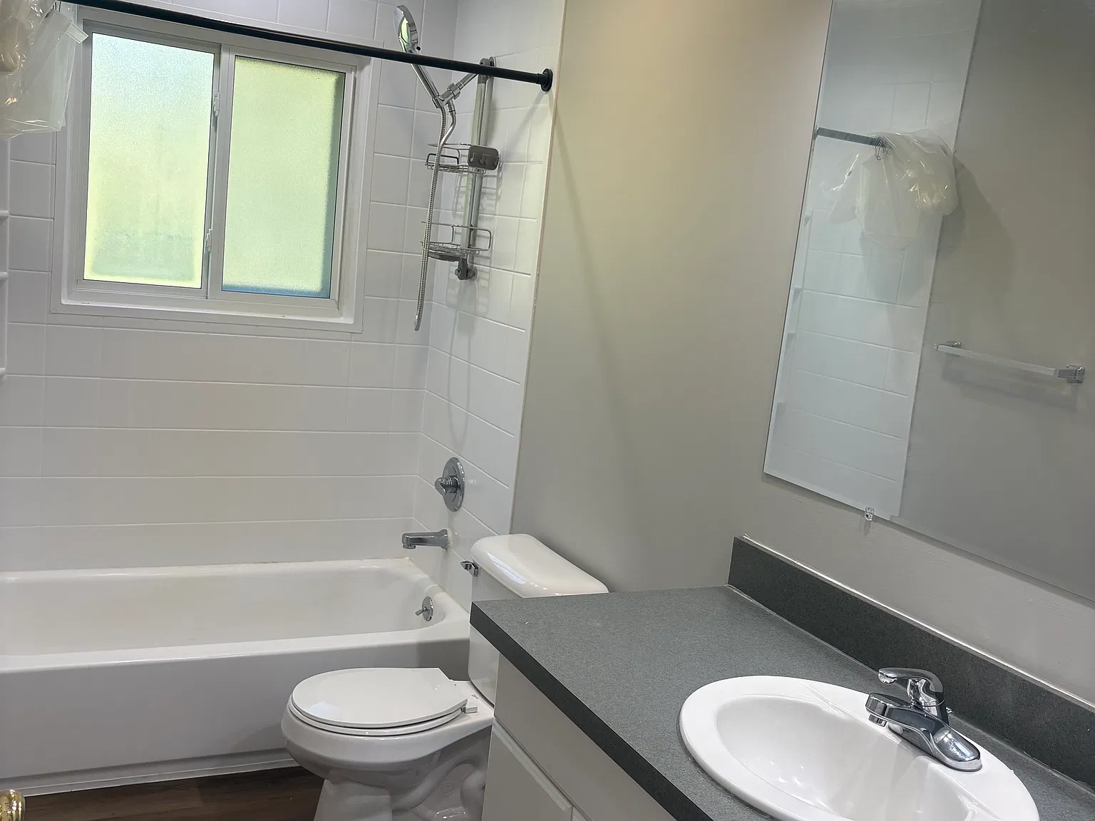 2 bed, 750 sqft, $1,375 — Photo 4