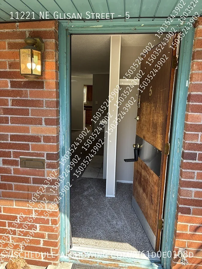 Single Level Brick end unit — Photo 1