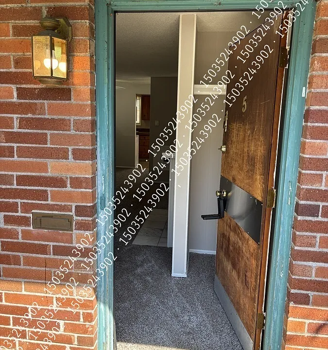 11221 NE Glisan St #5