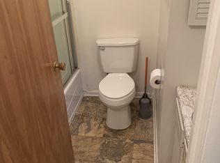 609 S Pike St APT 2, Shinnston, WV 26431