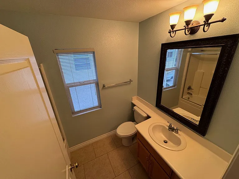 4764 Nielsen St — Photo 13