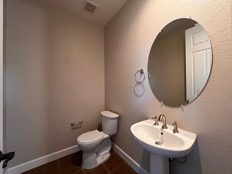 10880 Pentwater Dr — Photo 25