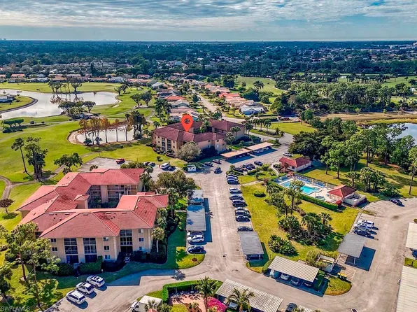 1075 Foxfire LN #203, NAPLES, FL 34104