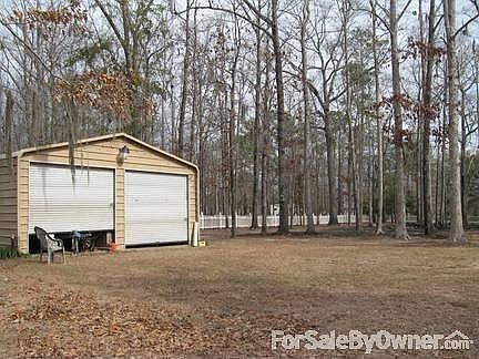 Large double boat shelter, cement floor : Roomy interior, electrical, night light on the front