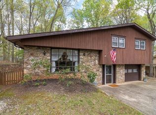 7 Holly Hill Dr, Arden, NC 28704