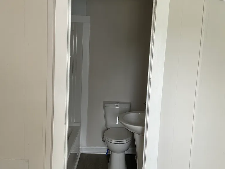 822 Lamont St #2 — Photo 5