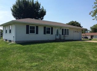 800 Park Ave, Denmark, IA 52624