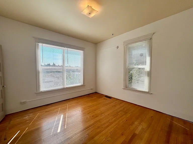 3922 Whitman Ave N #29 — Photo 9