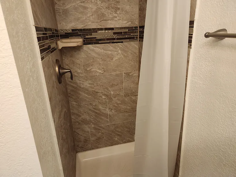 110 Congress St #3 — Photo 9