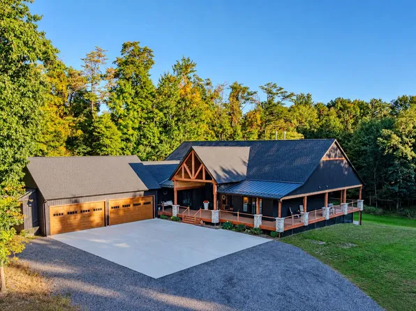 4390 22 Mile Rd NW, Kent City, MI 49330