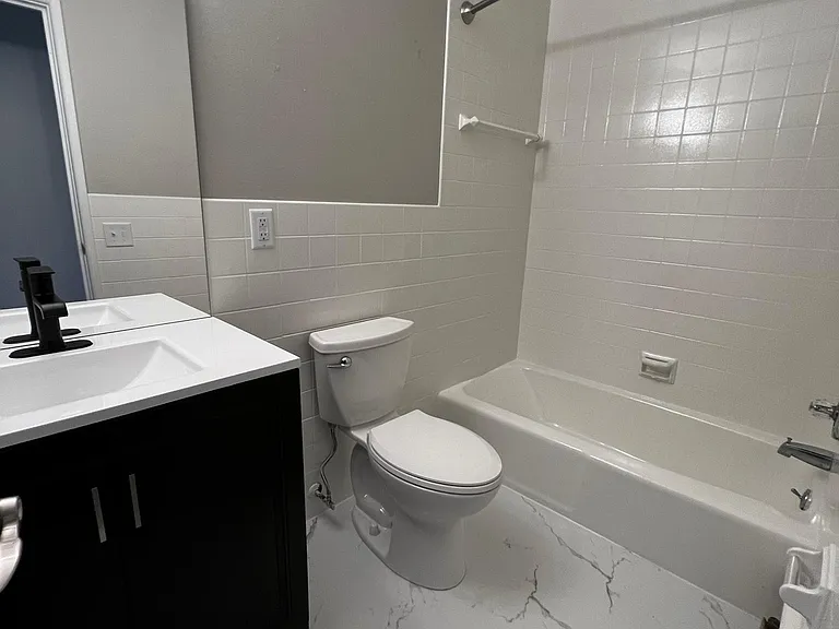 1309 Ruskin St #4 — Photo 4