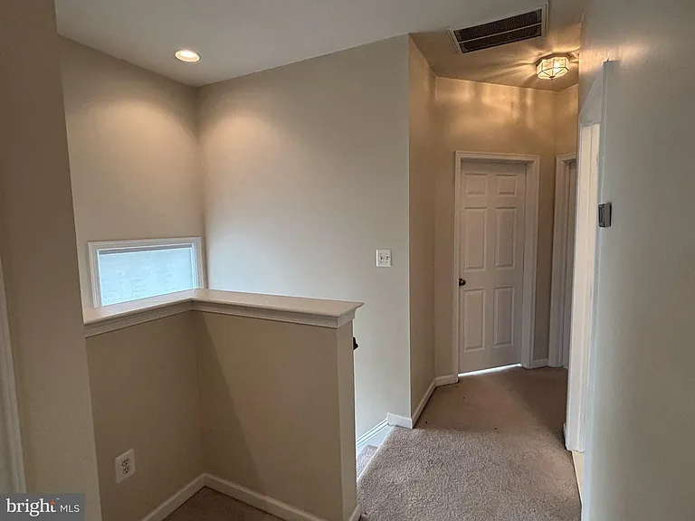 301 Klee Dr — Photo 20