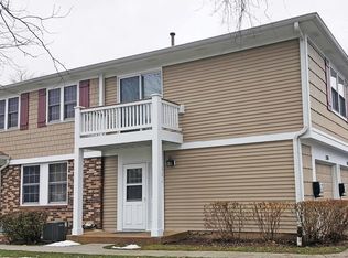 336 Cherrywood Ct, Vernon Hills, IL 60061