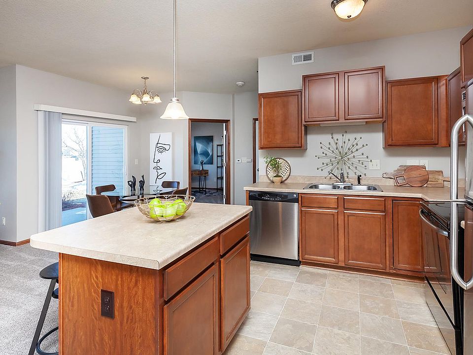 6010 Westfalen Court Garage 3159, Johnston, IA 50131 Zillow