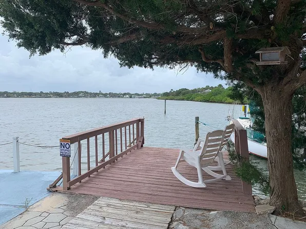 1 Circle Dr, Port Orange, FL 32127