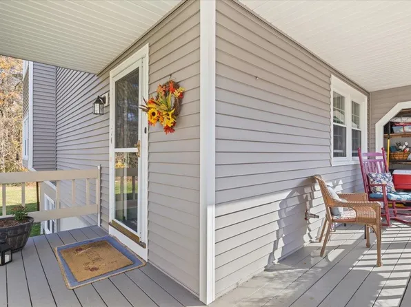 170 Winterwood Drive, Londonderry, NH 03053