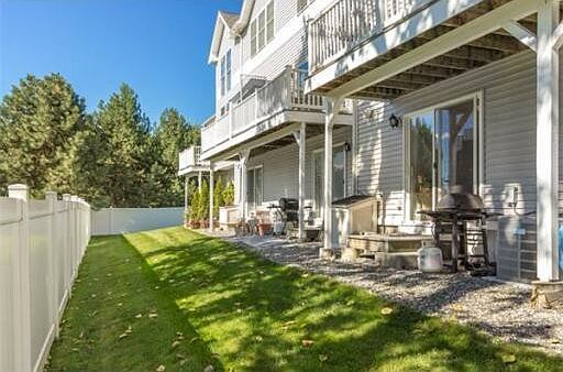 3rd image of 12 Ship Ave #E