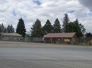 3RD Street, North Powder, OR 97867