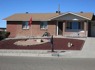 10105 Malaguena Ln NE, Albuquerque, NM 87111