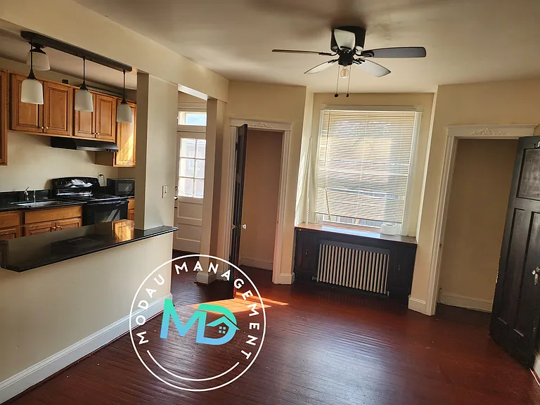 4329 Shamrock Ave — Photo 7