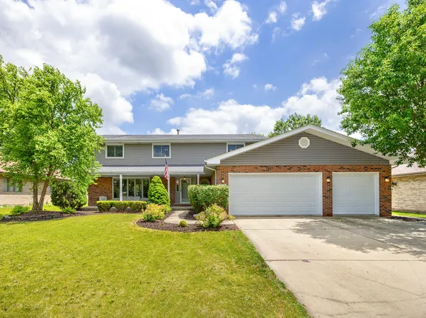 800 Lisdowney Dr, Lockport, IL 60441
