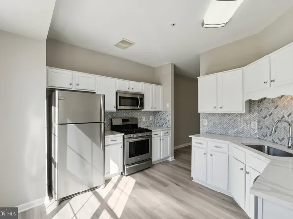 9411 Royal Bonnet Ter, Gaithersburg, MD 20886