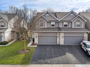 17089 W Cunningham Ct, Libertyville, IL 60048