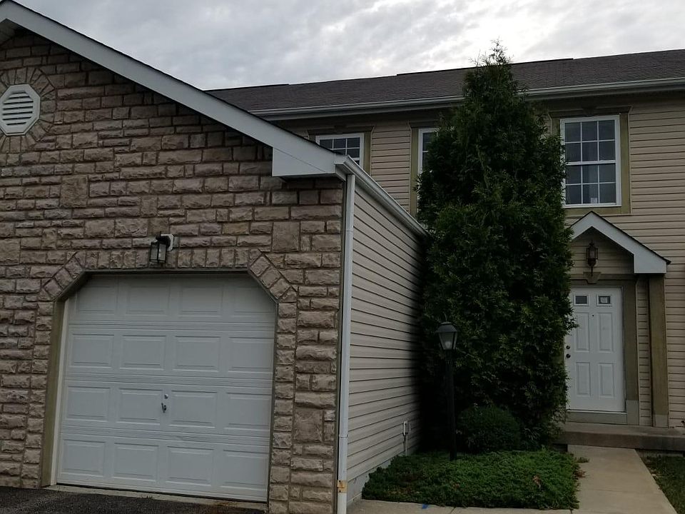 1st image of 120 Weeping Willow Ln SW #120