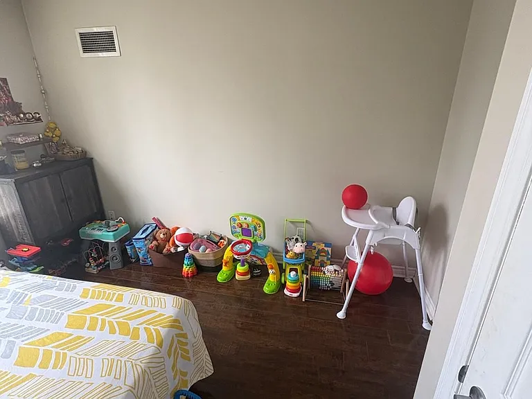 3888 Duke Of York Blvd #435 — Photo 21