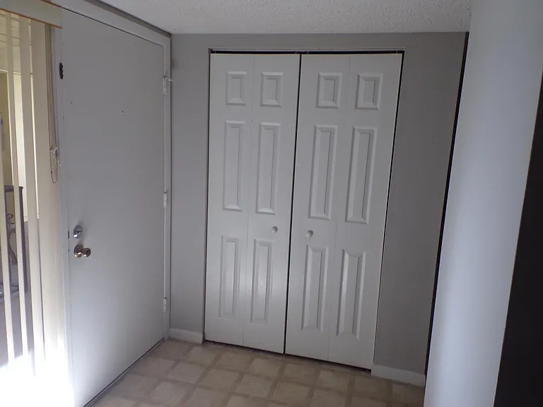 110 Cypress Woods Ct #3B — Photo 17