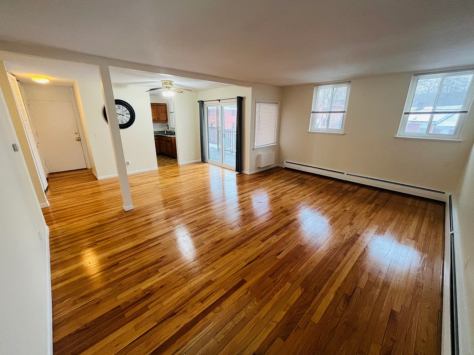 488 Fountain St — Photo 4