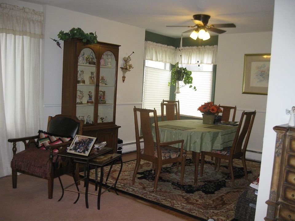 201 Evergreen St Vestal, NY, 13850 Apartments for Rent Zillow