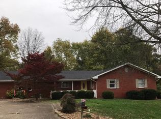 106 Geneva Dr, Tell City, IN