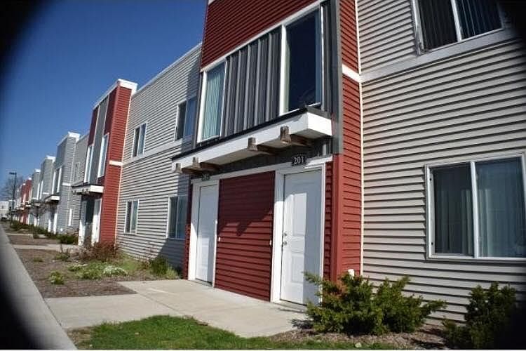 1st image of 14465 Northland Dr APT 113