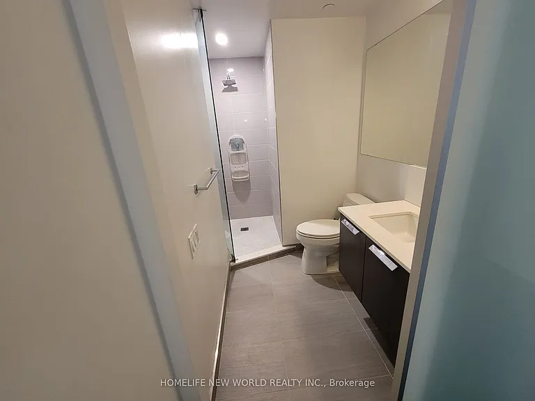 28 Wellesley St E #507 — Photo 6