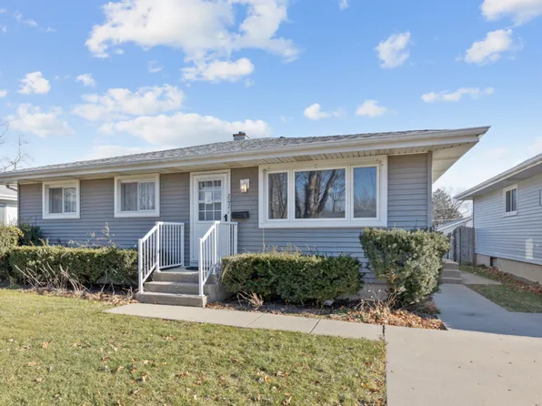 2021 Ezra Ave, Zion, IL 60099