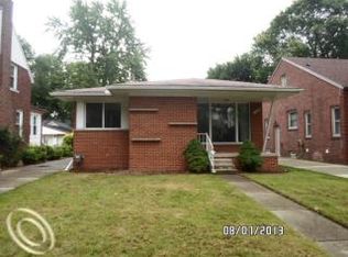 11028 Blackburn St, Livonia, MI