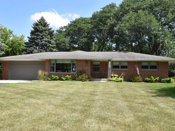 2540 Sheraton ROAD, Brookfield, WI 53005