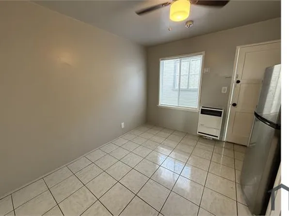 6909 Malabar St #C, Huntington Park, CA 90255