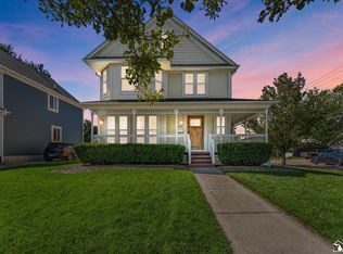 2360 Woodward Hts, Ferndale, MI 48220