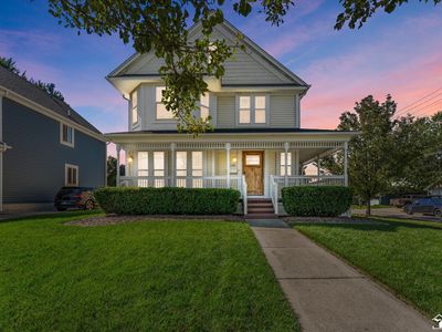 2360 Woodward Hts, Ferndale, MI, 48220