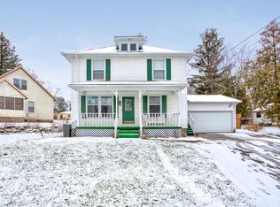 2476 Four Mile Rd NW, Grand Rapids, MI 49544