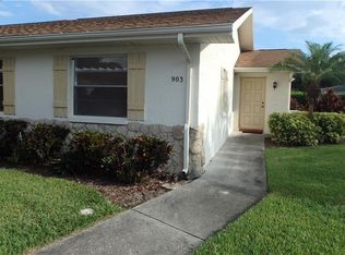 903 Hendon Ct, Sun City Center, FL 33573