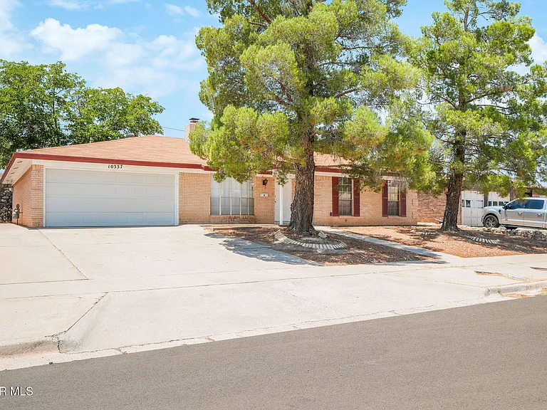 10337 Galahad Way — Photo 3