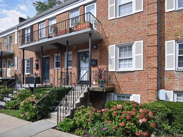 124 Texas Avenue, Bronxville, NY 10708