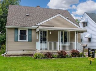 29751 Quinkert St, Roseville, MI