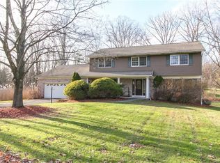92 Arnold Dr, Kingston, NY 12401