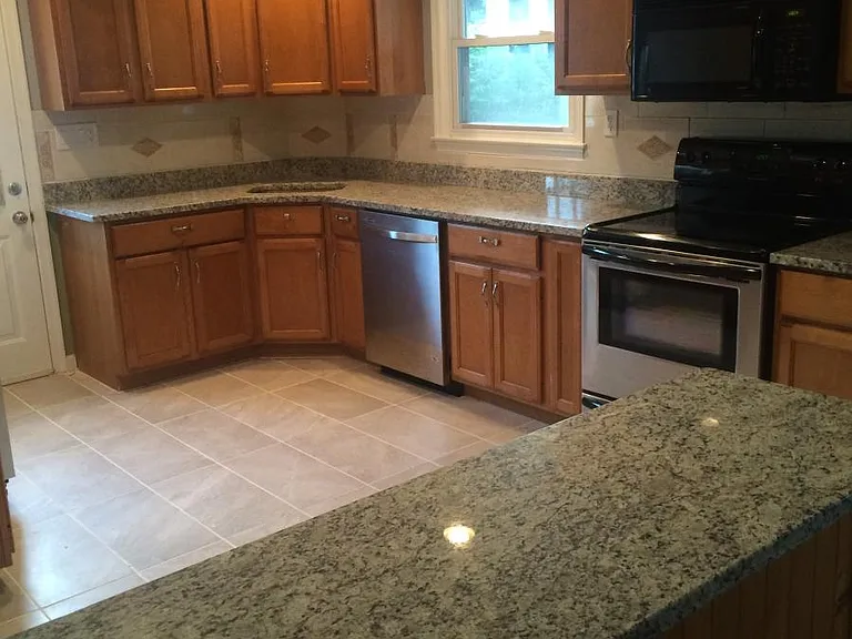 13102 Ivy Dr — Photo 11