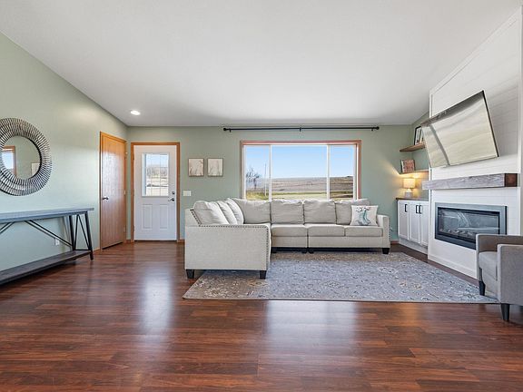 4th image of W2521 890th Ave